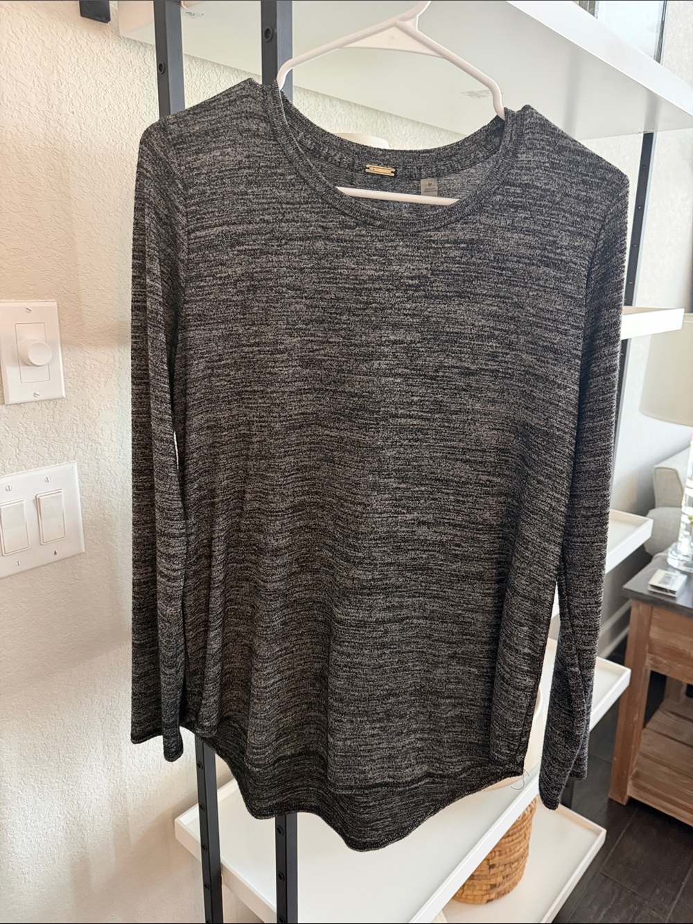 T Tahari Marled Charcoal Knit Crewneck Pullover